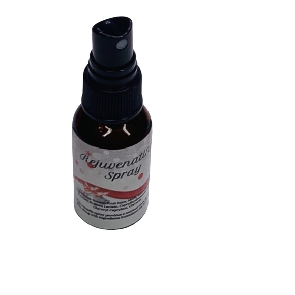 Handcrafted Rejuvenating Facial Spray - Picture 3 of 3
